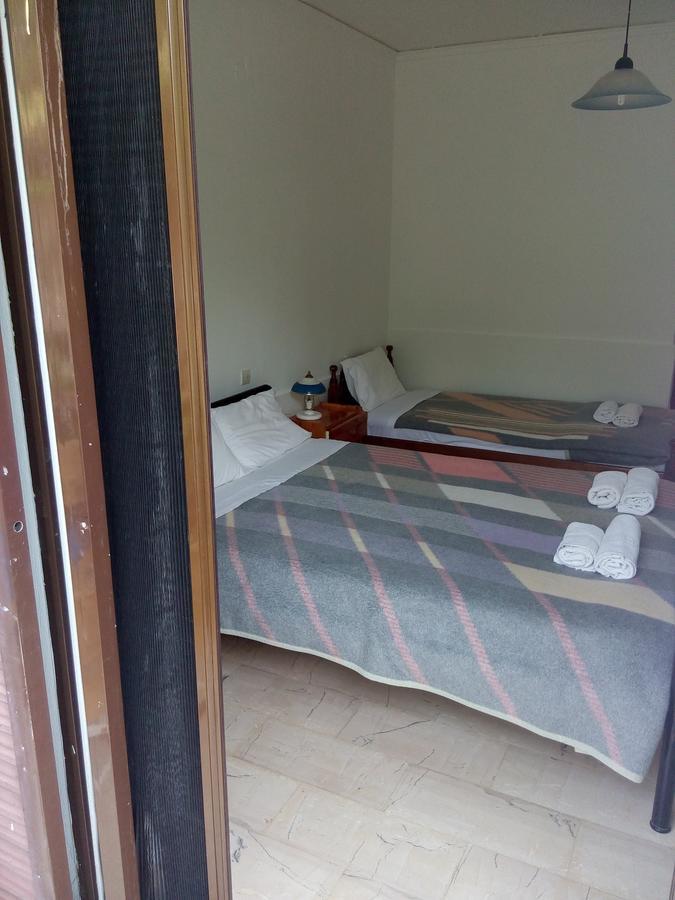 Hotel Dougas アルコウディ エクステリア 写真